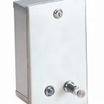 סבוניה לסבון נוזלי מנירוסטה בנפח 1.2 ליטר אנכית שקועה בתוך הקיר דגם Deeply vertical